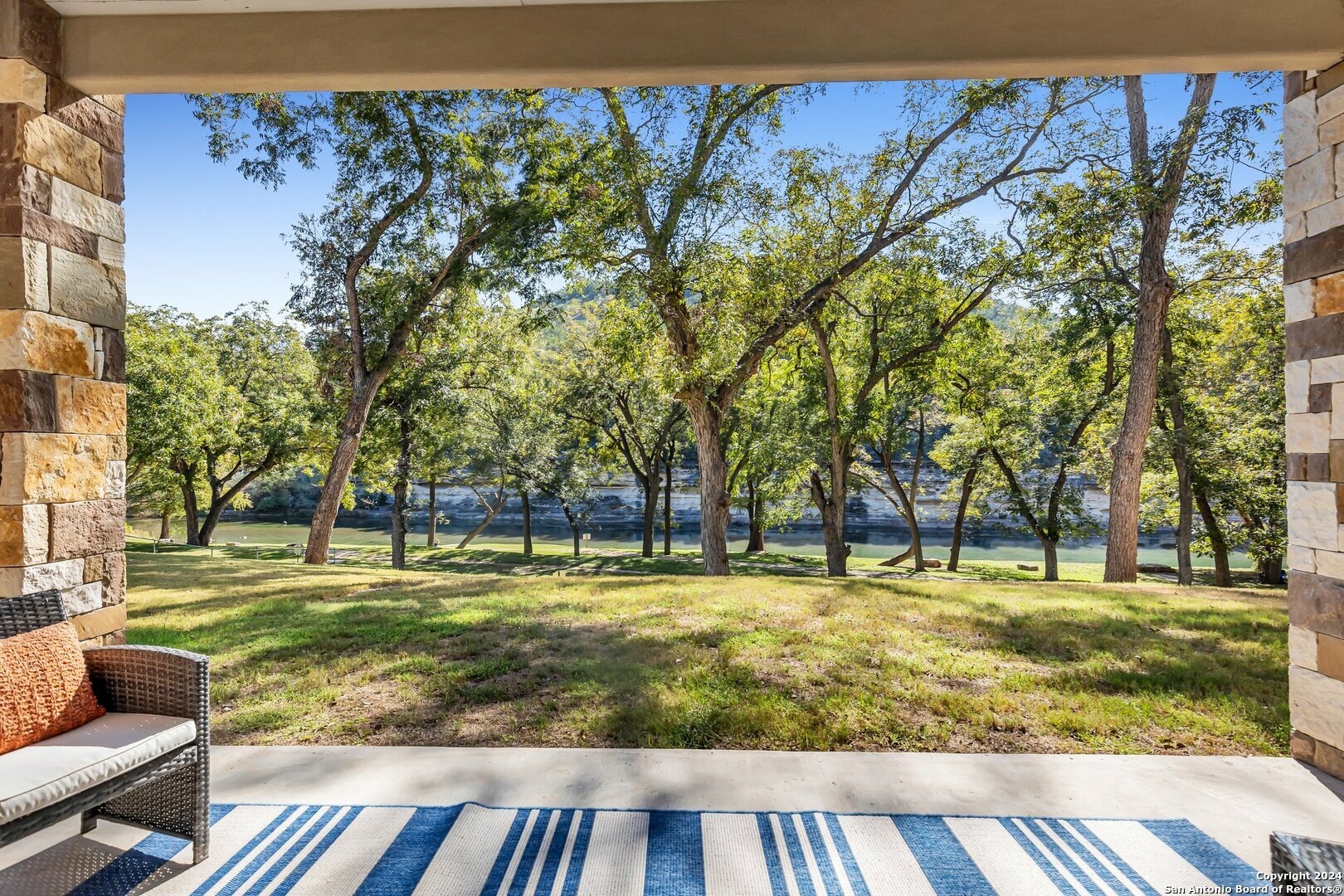 Property Photo:  540 River Run 113  TX 78132 