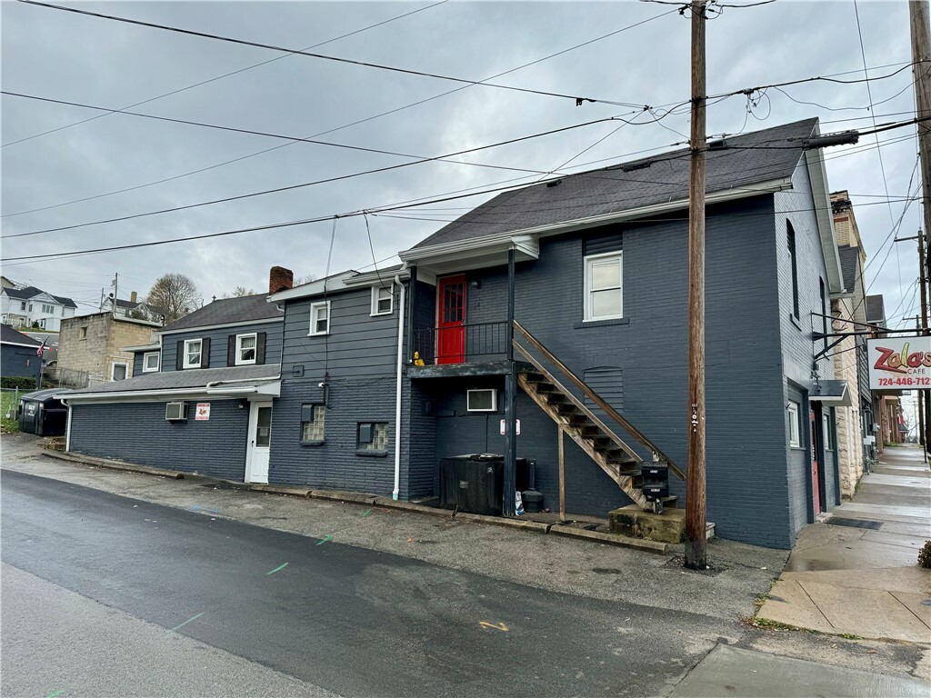 Property Photo:  222 Sewickley Ave  PA 15637 