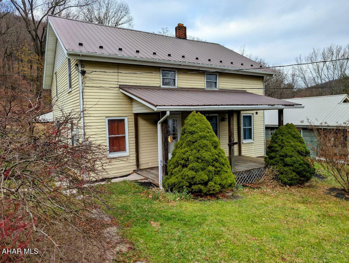 Property Photo:  120 Old Woods Rd  PA 15537 