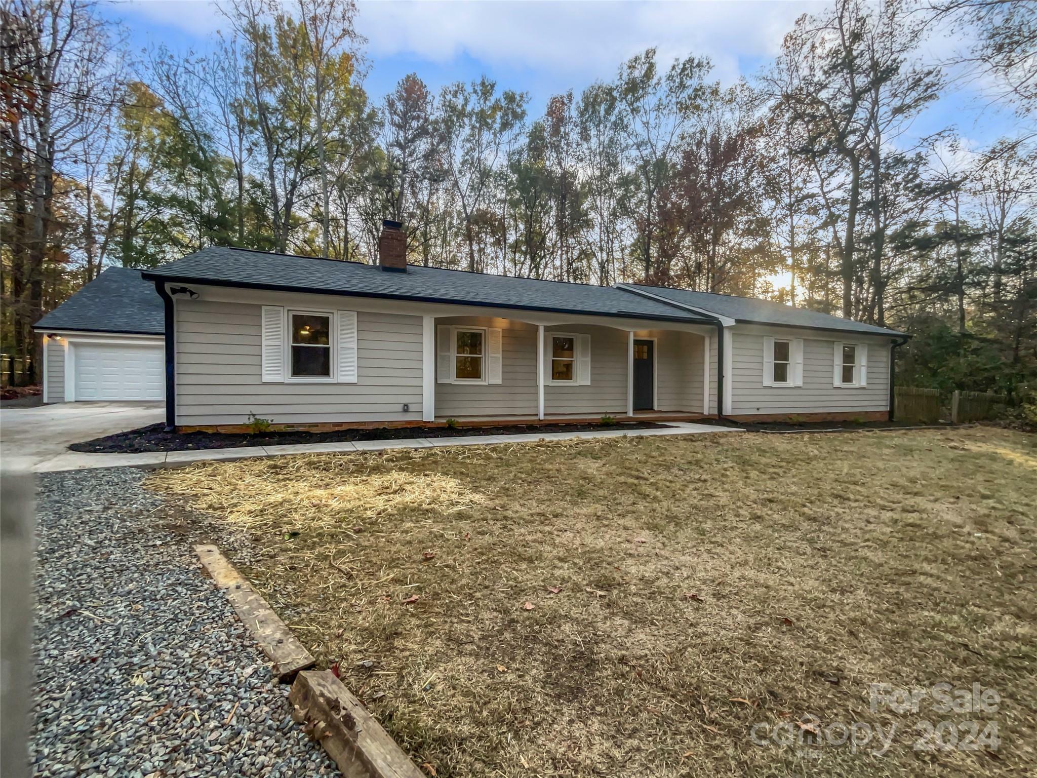 Property Photo:  8213 Appaloosa Lane  NC 28215 