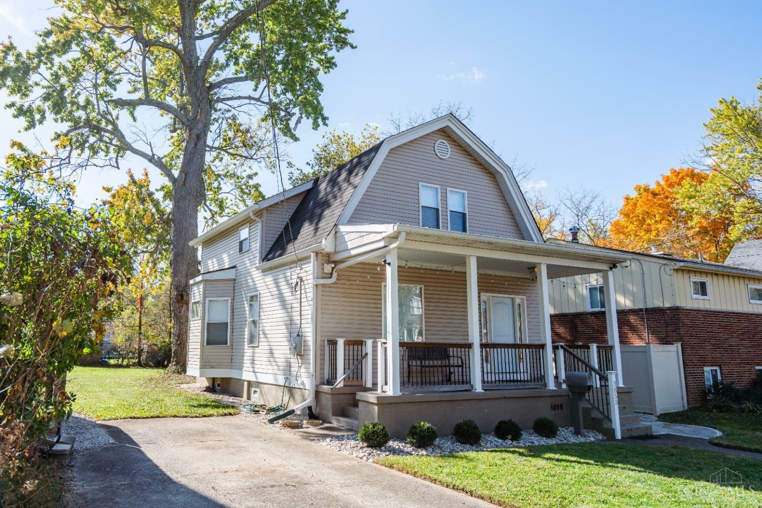 Property Photo:  3853 Zinsle Avenue  OH 45213 