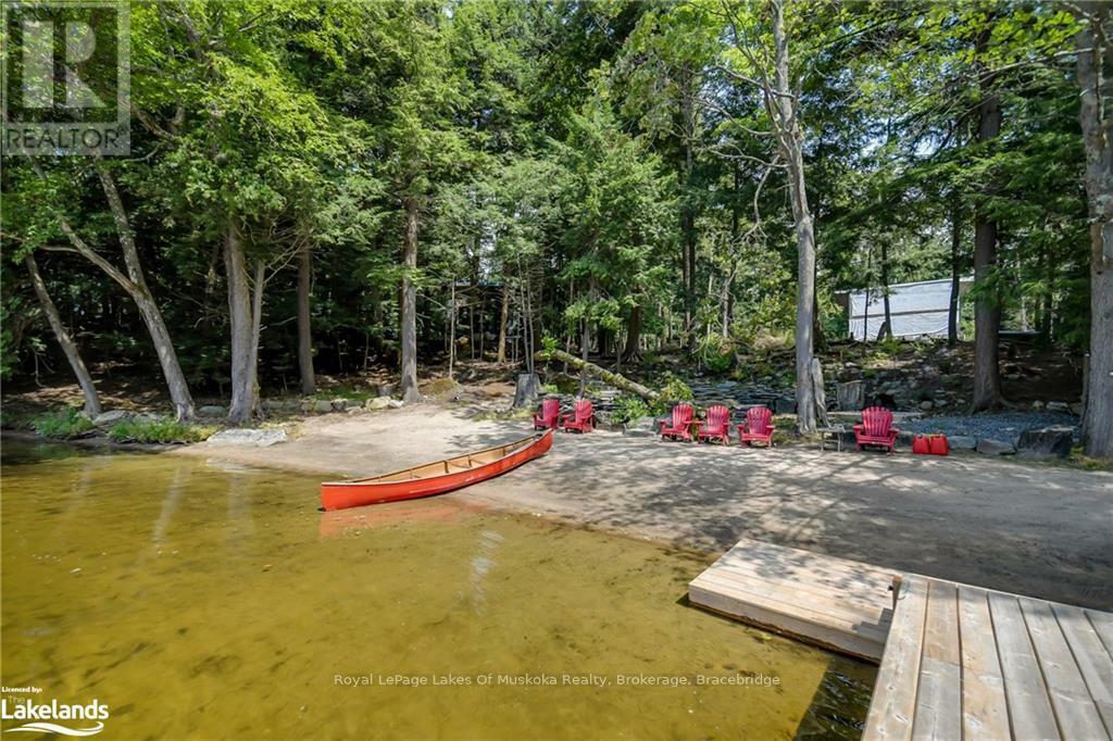 Property Photo:  1039 Viewpoint Trail  ON P1P 1L1 