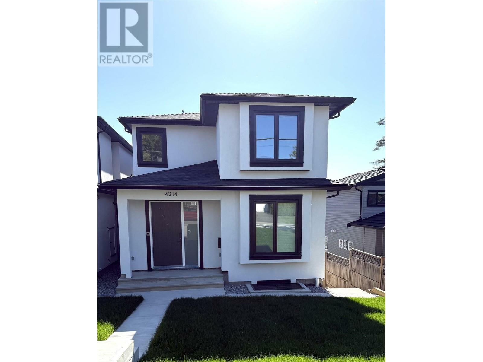 Property Photo:  4212 Macdonald Avenue 2  BC V5M 2K2 