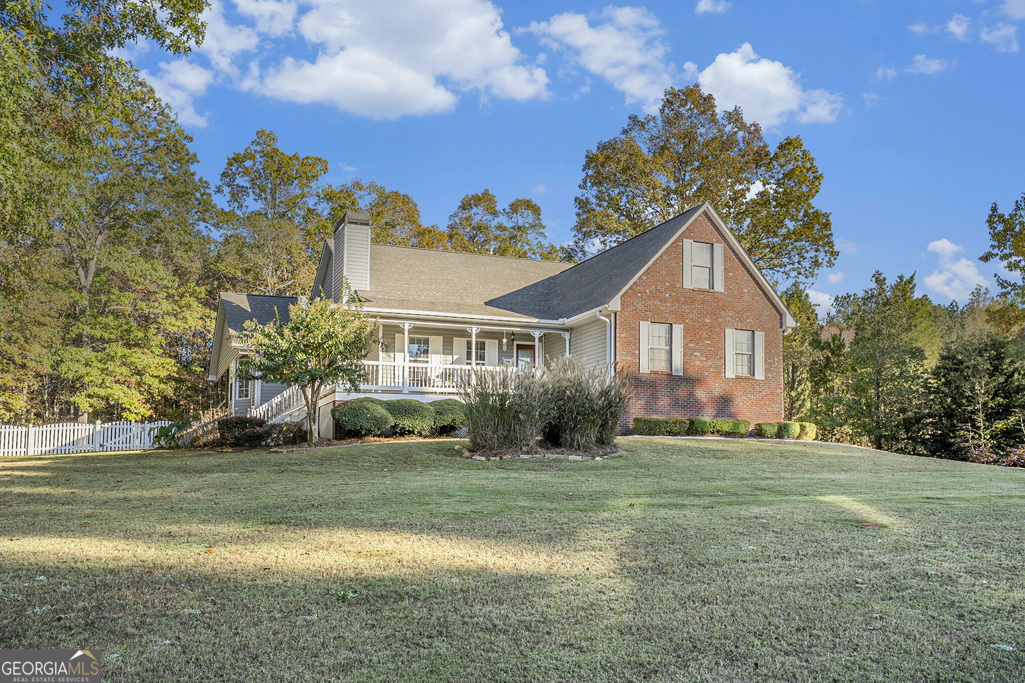 Property Photo:  1015 Ola Dale Drive  GA 30252 