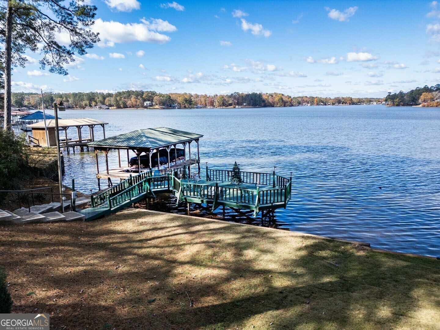 Property Photo:  484 Chick-A-Dee Court  GA 31064 