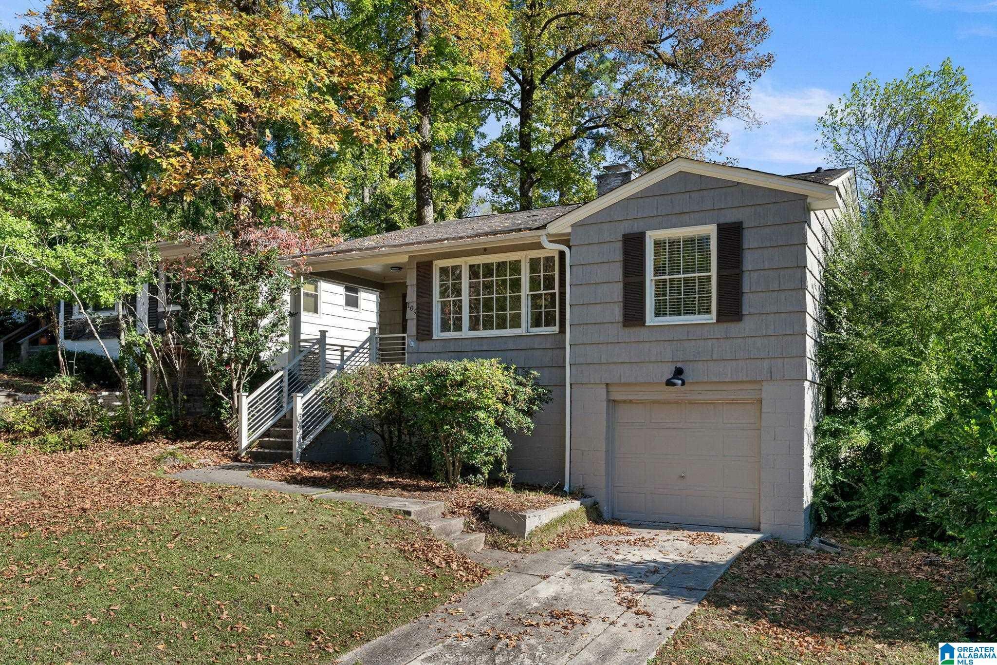 Property Photo:  109 Rockaway Road  AL 35209 