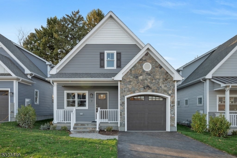 Property Photo: 5 Banks Dr 3 NJ 07005