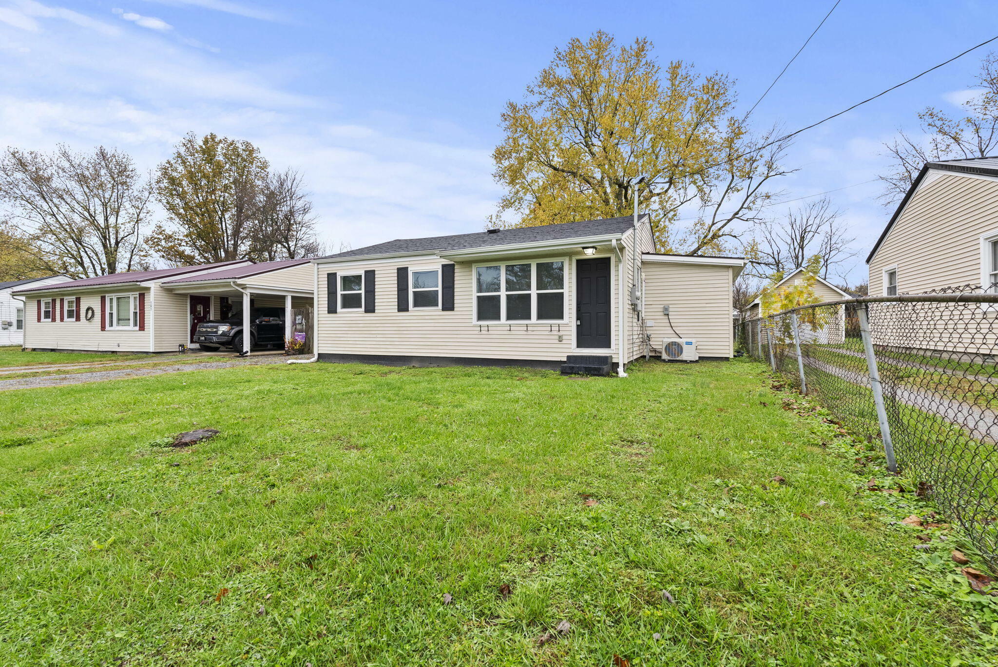 Property Photo:  127 East Grubbs Lane  KY 40422 