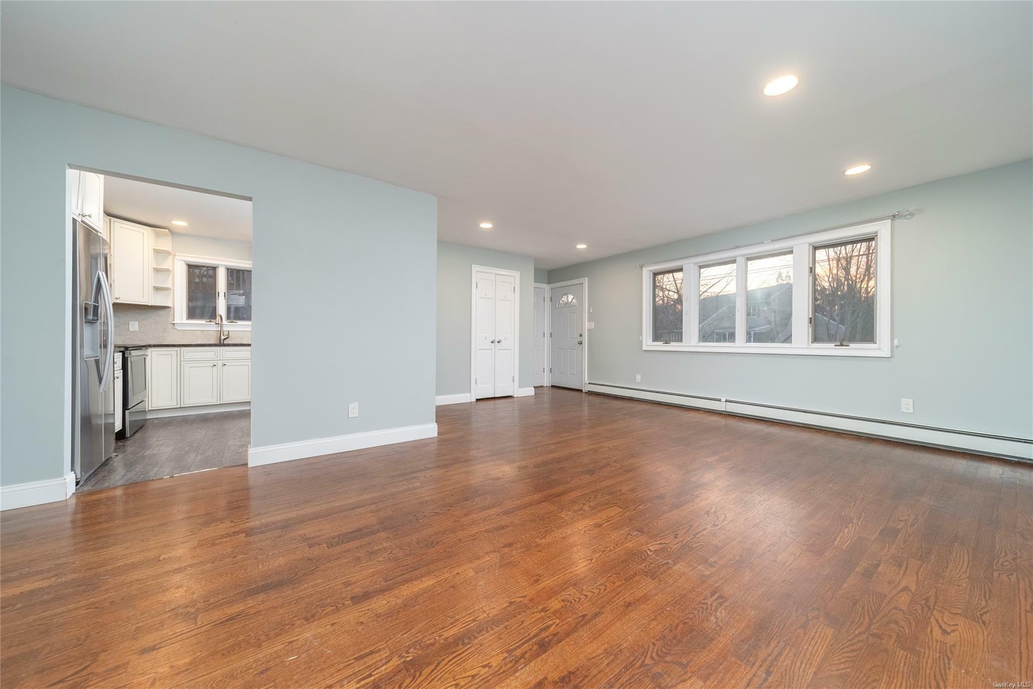 Property Photo:  7 Miller Drive  NY 11755 