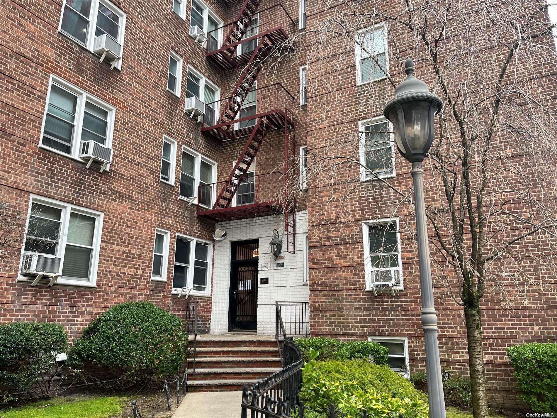 Property Photo:  88-02 35th Avenue 1R  NY 11372 