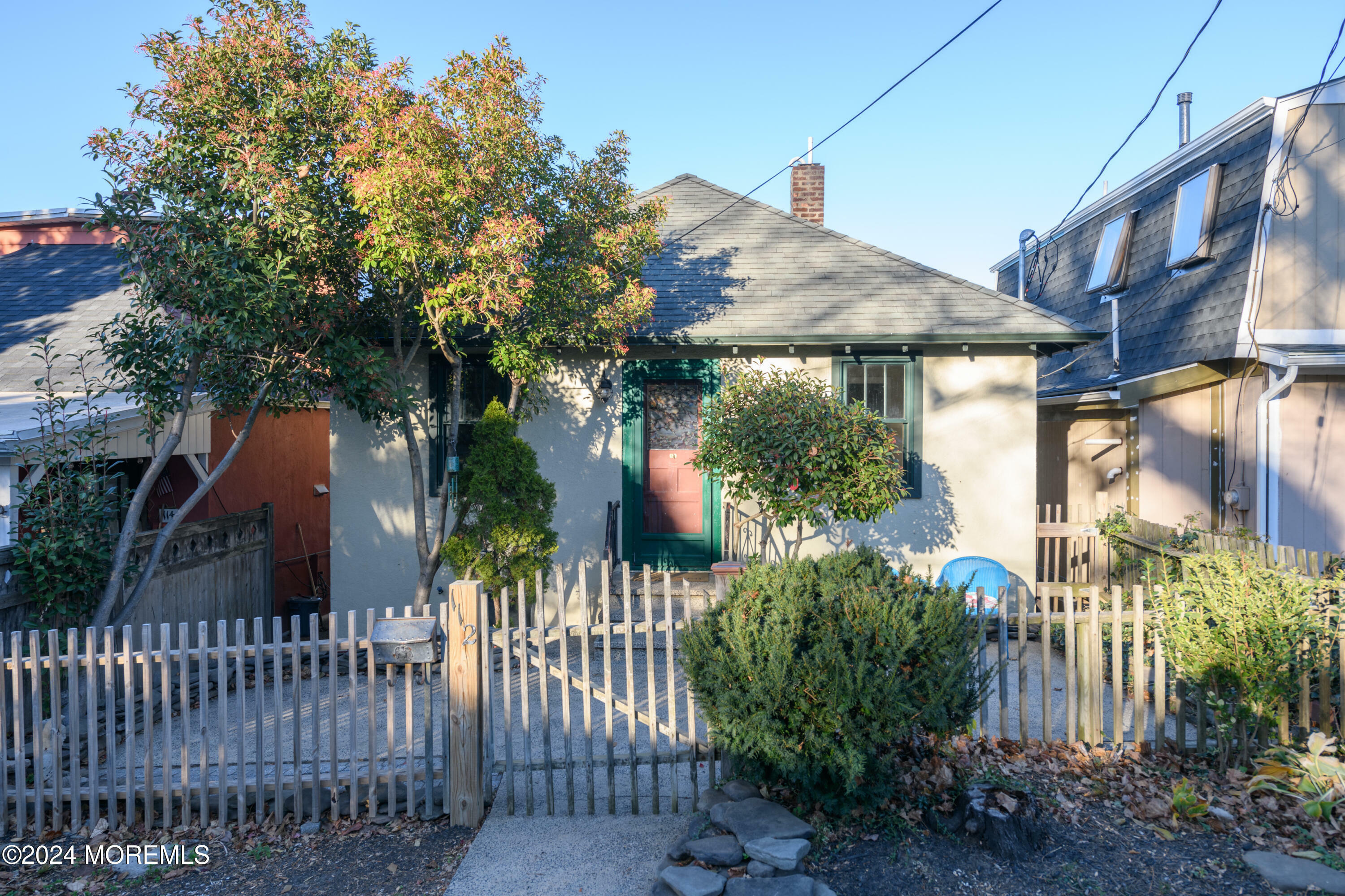 Property Photo:  112 S Linden Avenue  NJ 07732 