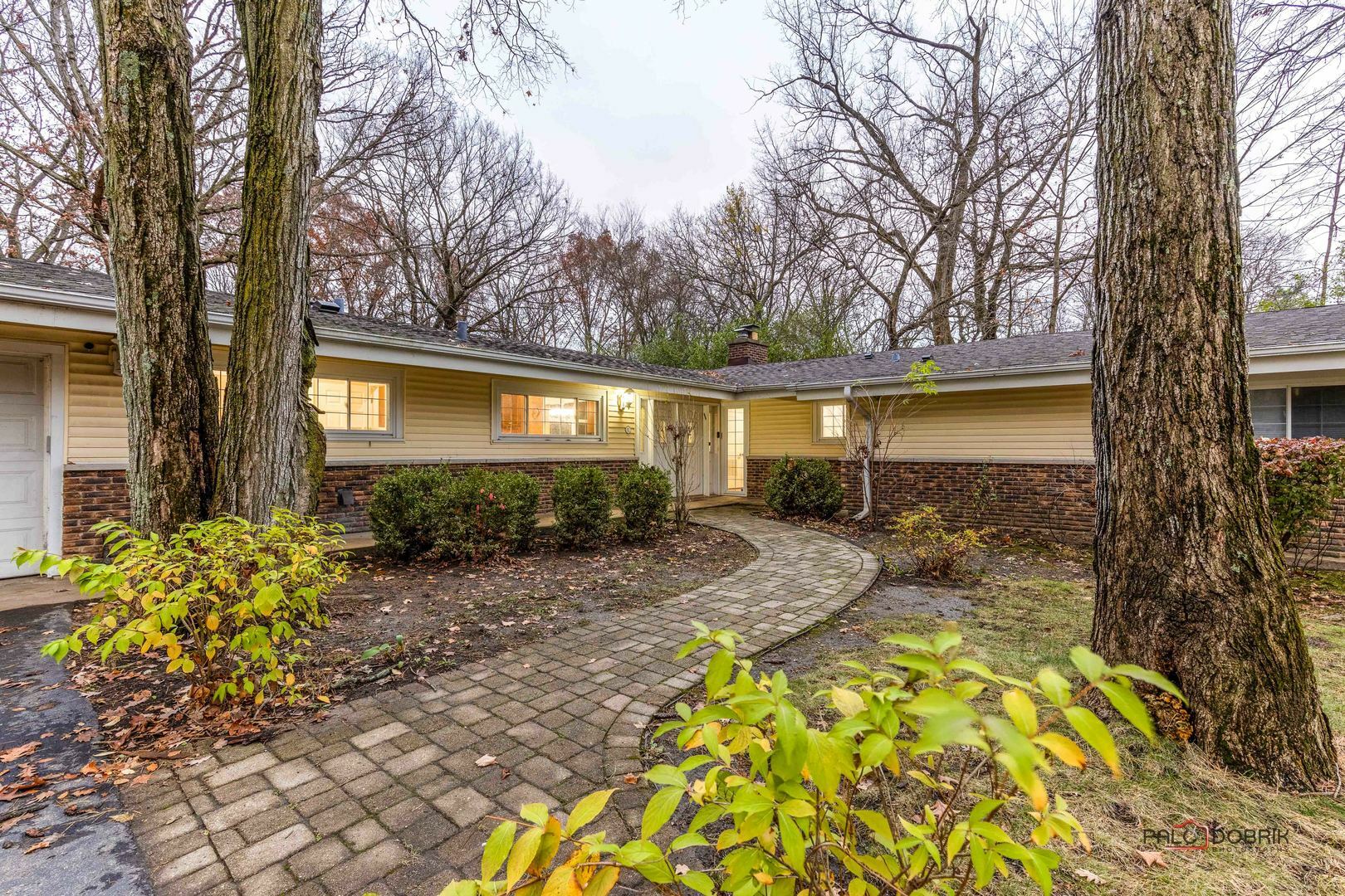 Property Photo:  92 Lincolnshire Drive  IL 60069 