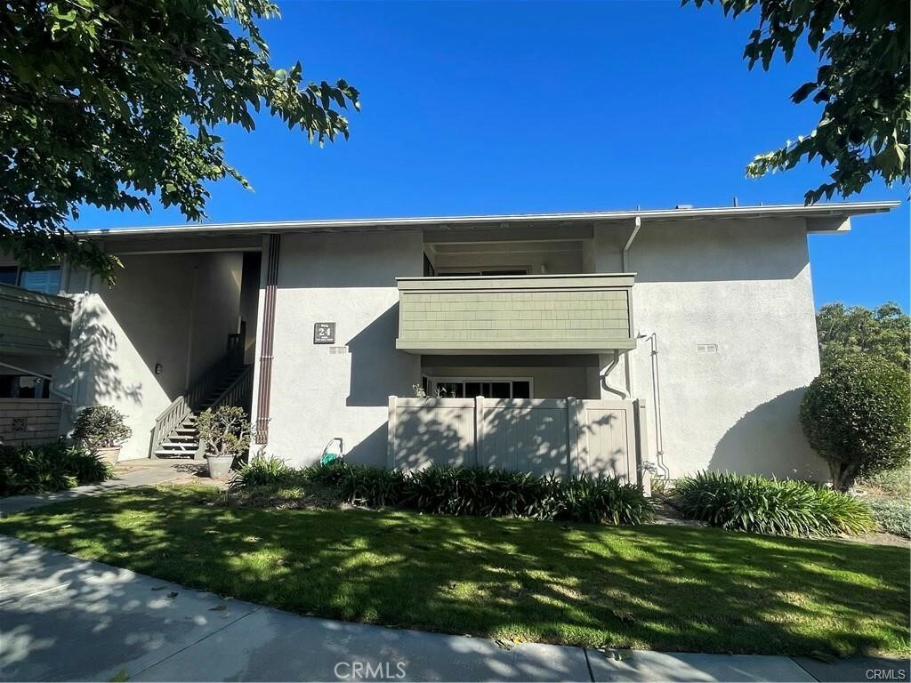 8566 Van Ness Court 24H  Huntington Beach CA 92646 photo