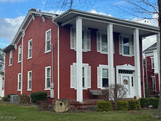 Property Photo:  367 E Lincoln Way  OH 44432 