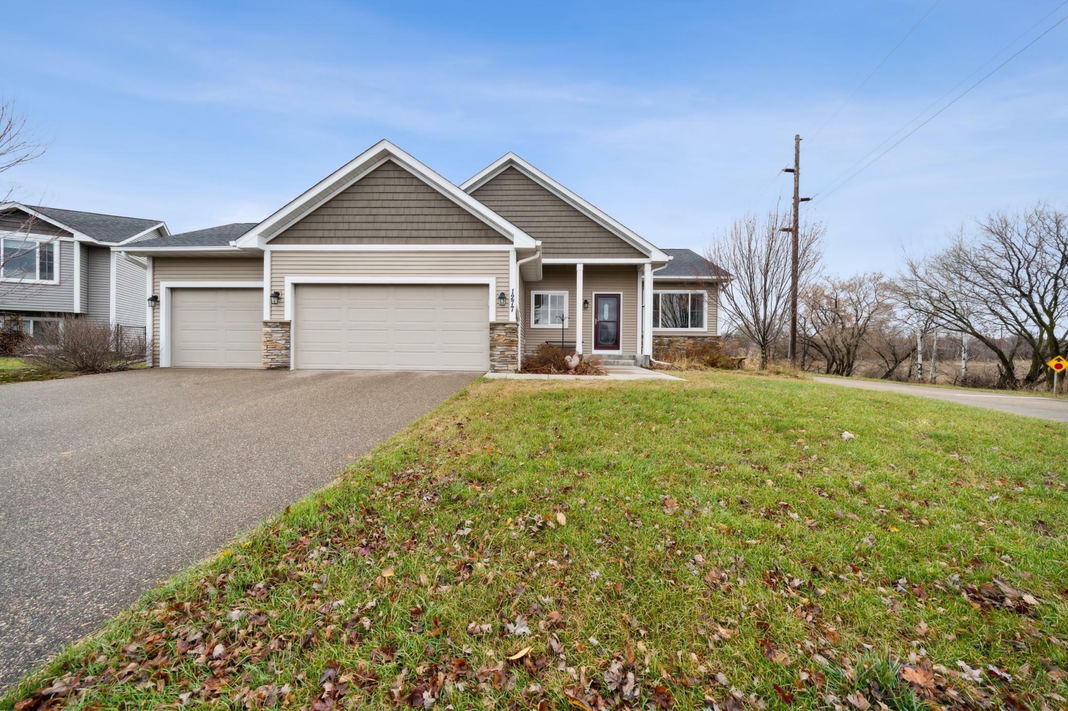 Property Photo:  1277 Trail Way  WI 54017 