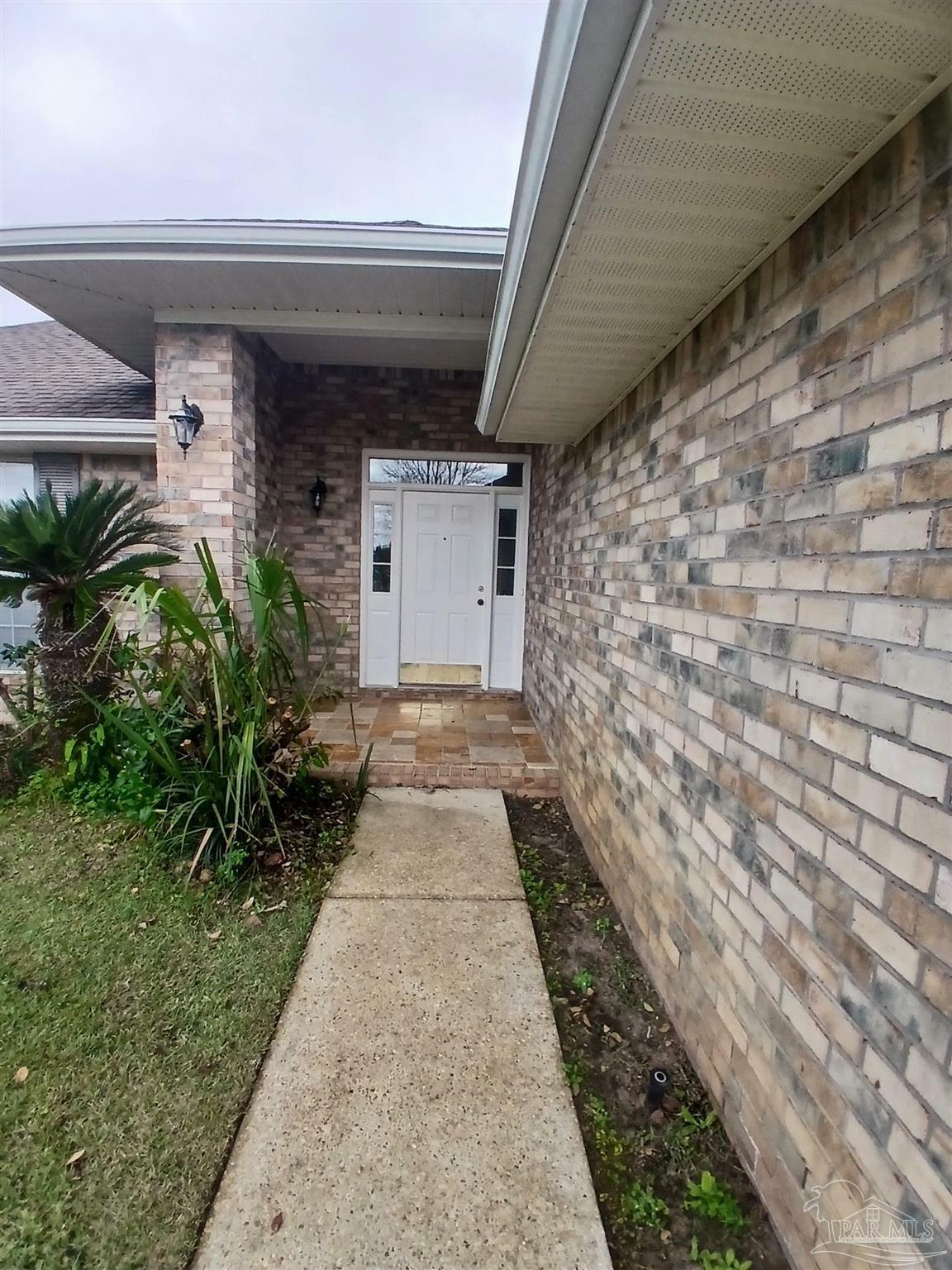 Property Photo:  2138 Cheshire Ct  FL 32566 