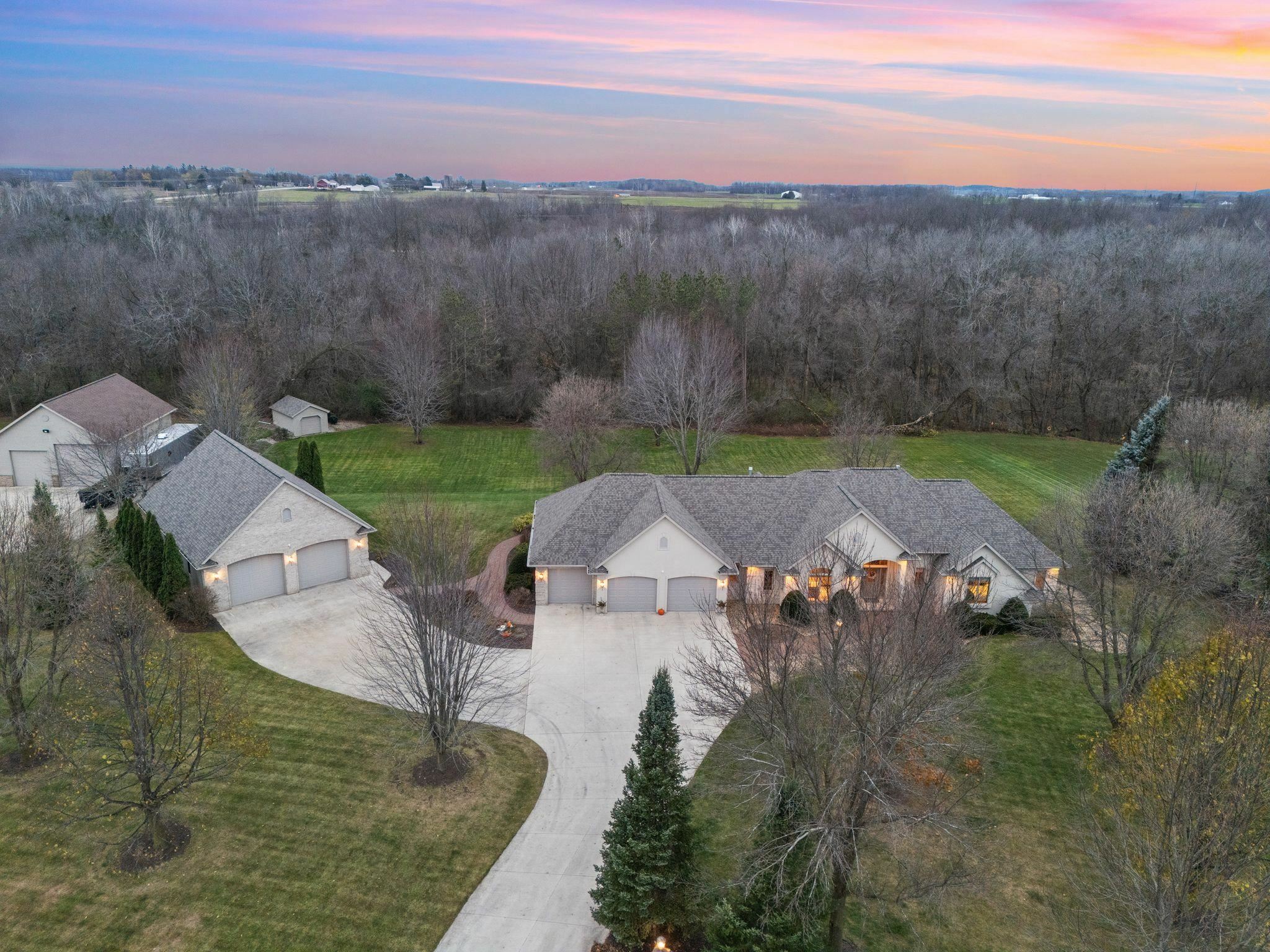 Property Photo:  W3108 Sunshine Road  WI 54130 