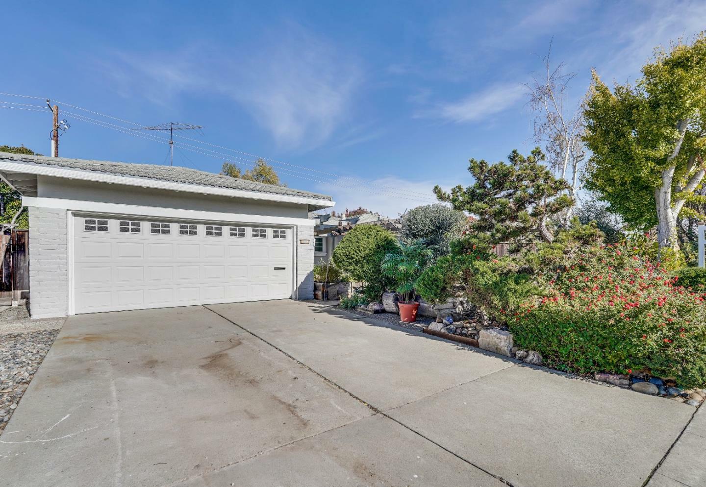 1033 Cassia Way  Sunnyvale CA 94086 photo