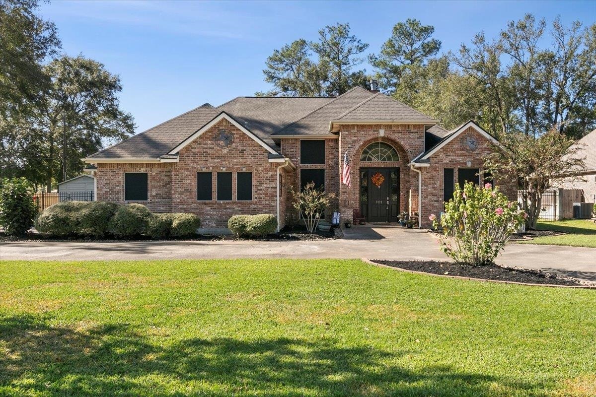 Property Photo:  101 Norwood Dr.  TX 77657 