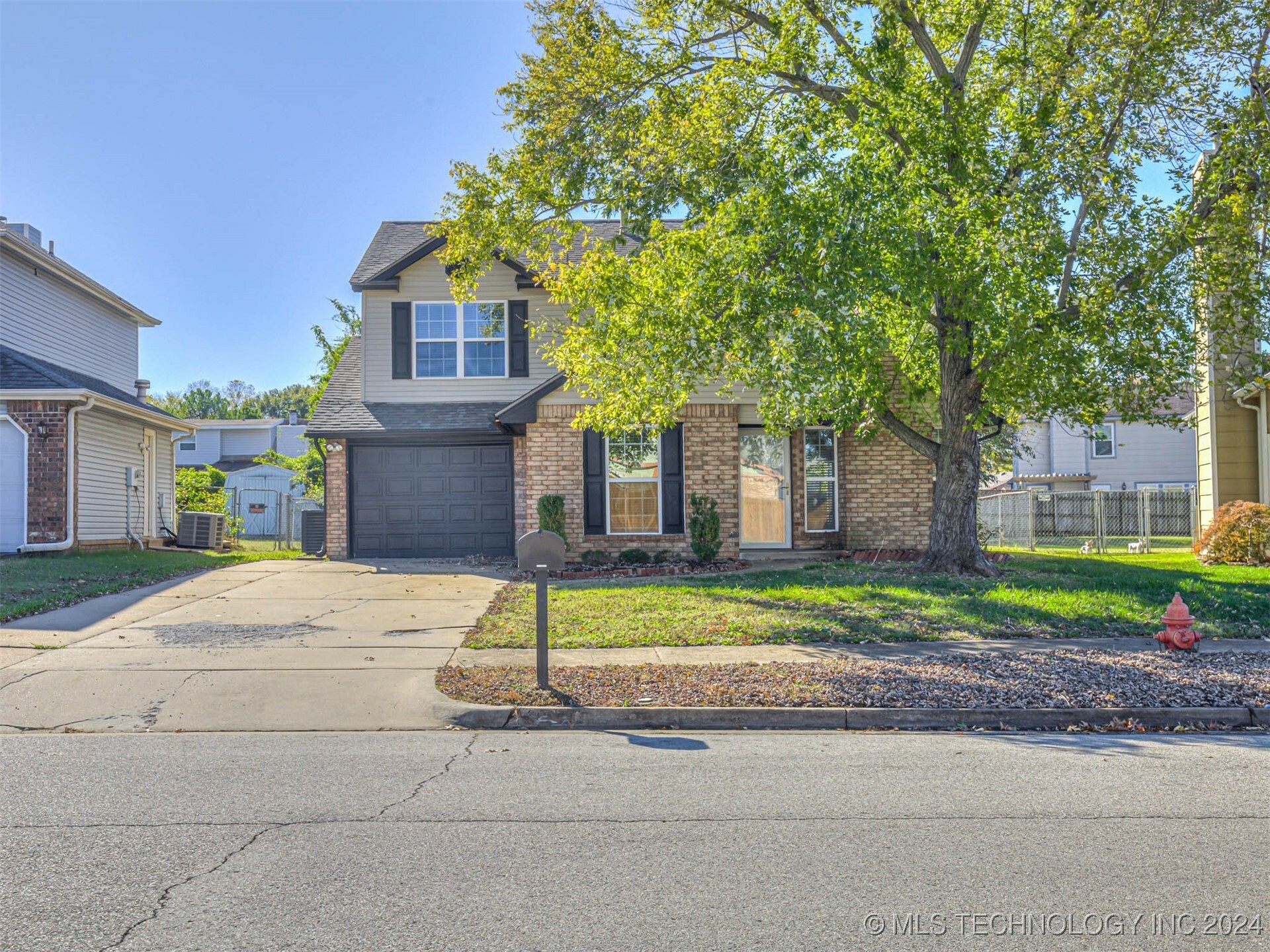 Property Photo:  1601 W Gary Street  OK 74012 