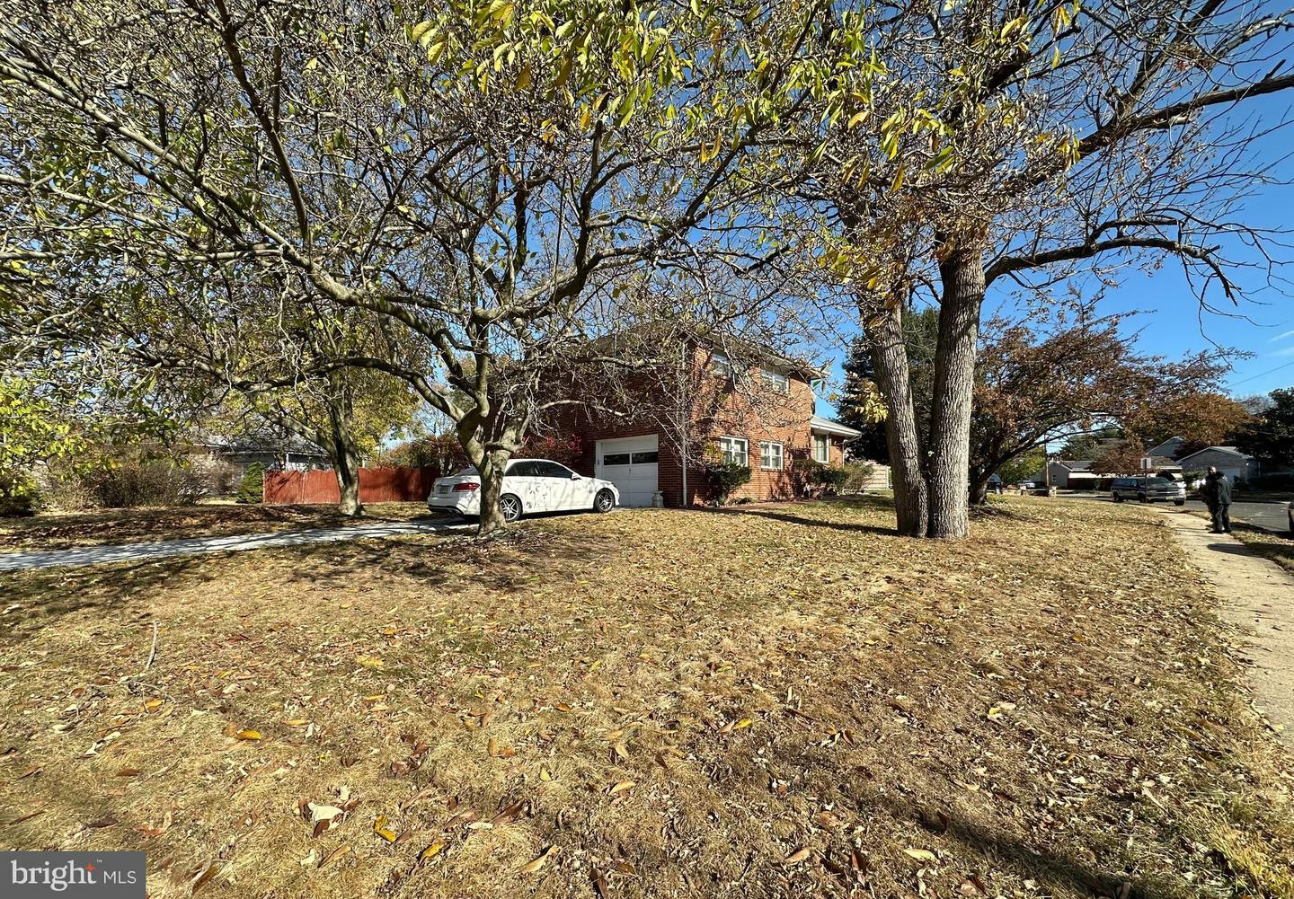 Property Photo:  9 Wedge Drive  NJ 08610 