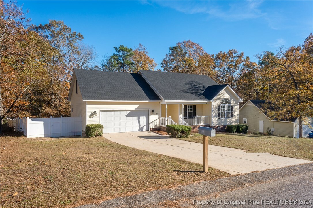 Property Photo:  103 Jefferson Drive  NC 28376 