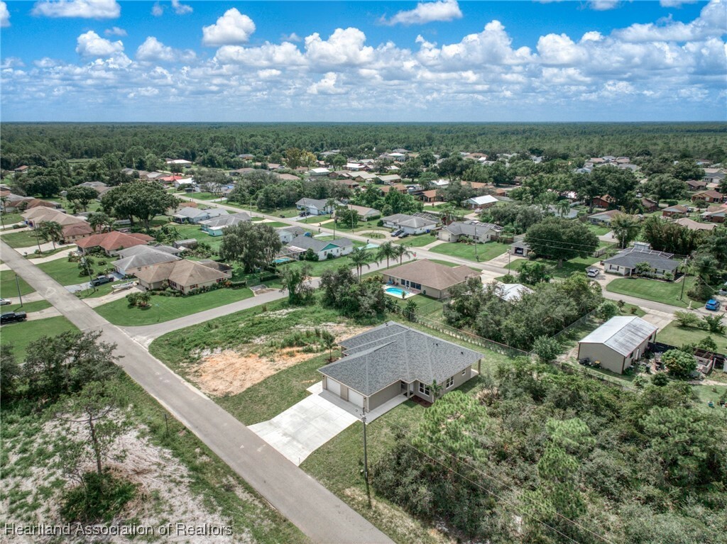 Property Photo:  4123 & 4125 Mandarin Road  FL 33875 