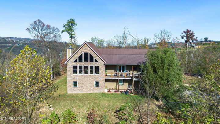 Property Photo: 835 Perry Drive TN 37738