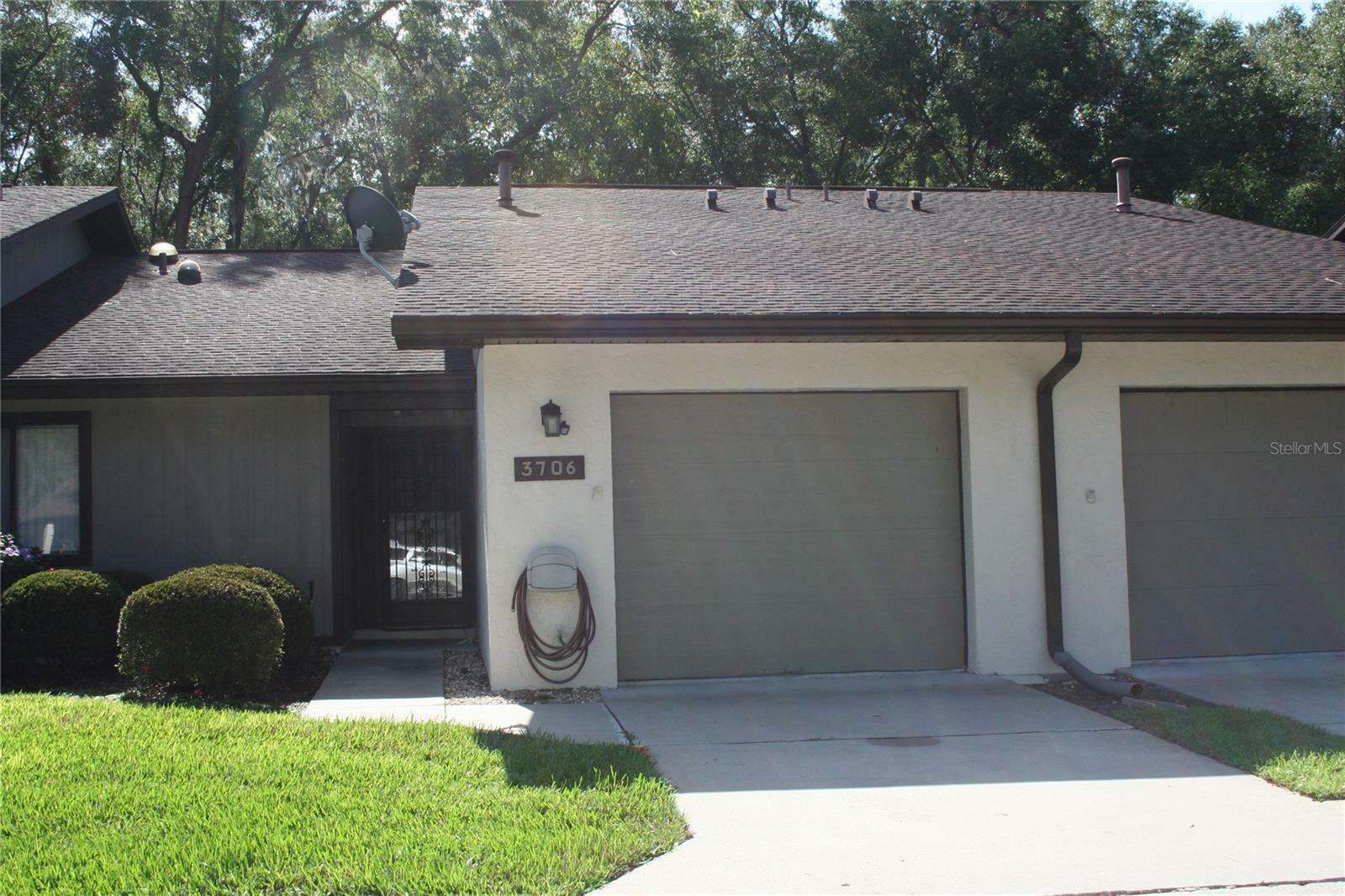 Property Photo:  3706 NE 16th Place  FL 34470 