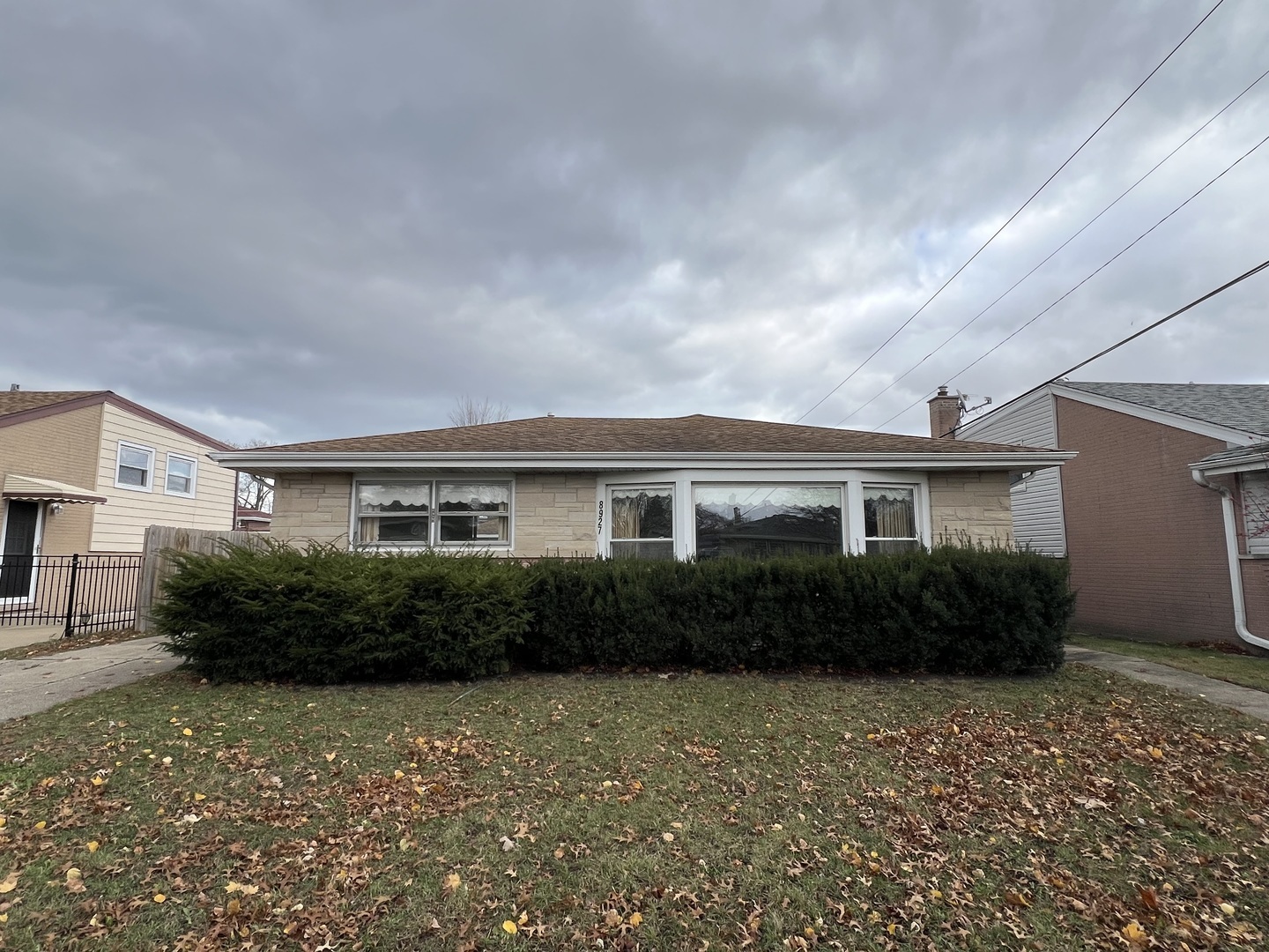 Property Photo:  8927 N Merrill Street  IL 60714 