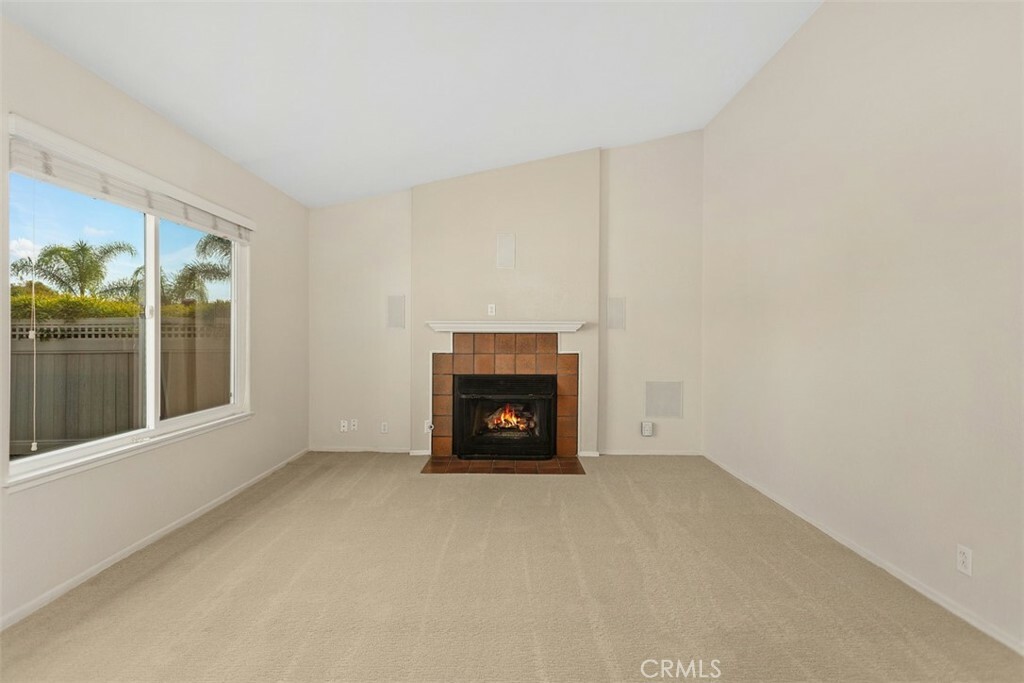 Property Photo:  1521 N Elm Street  CA 92026 