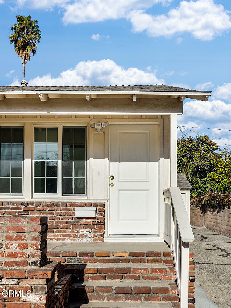 Property Photo:  1105 Alhambra Road C  CA 91775 