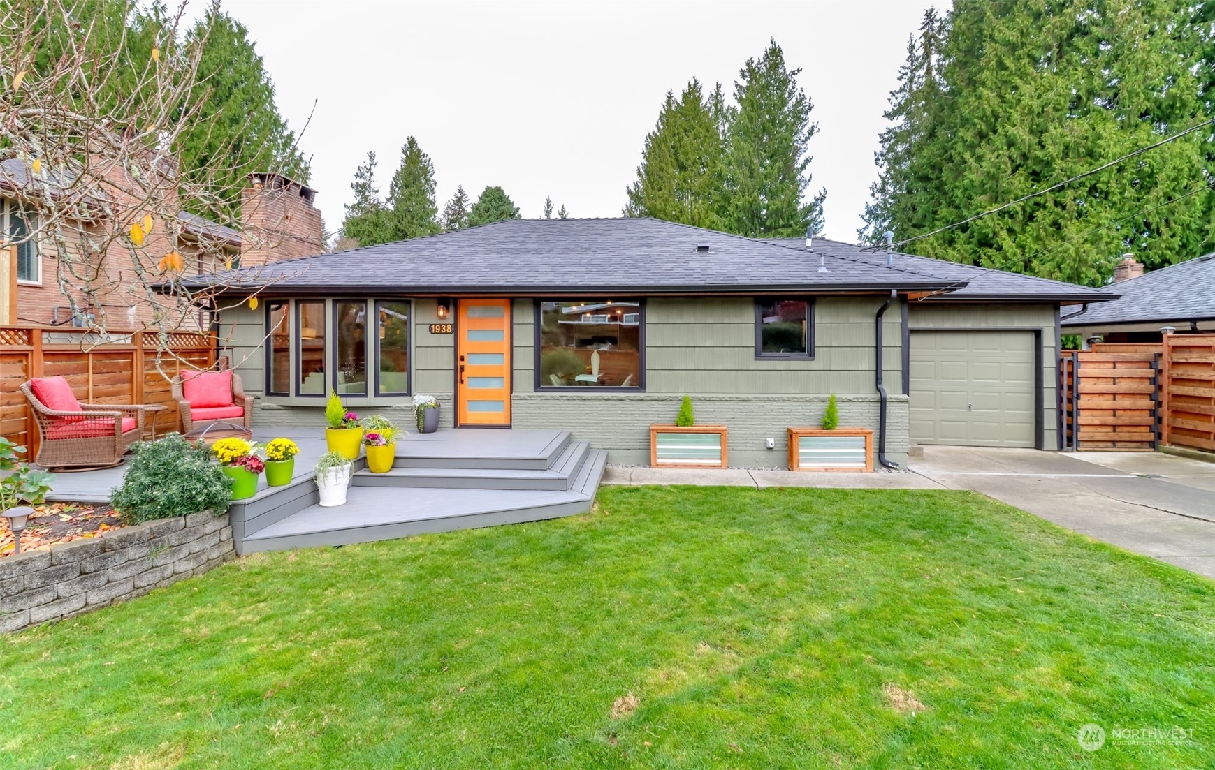 Property Photo:  1938 SW 166th Street  WA 98166 