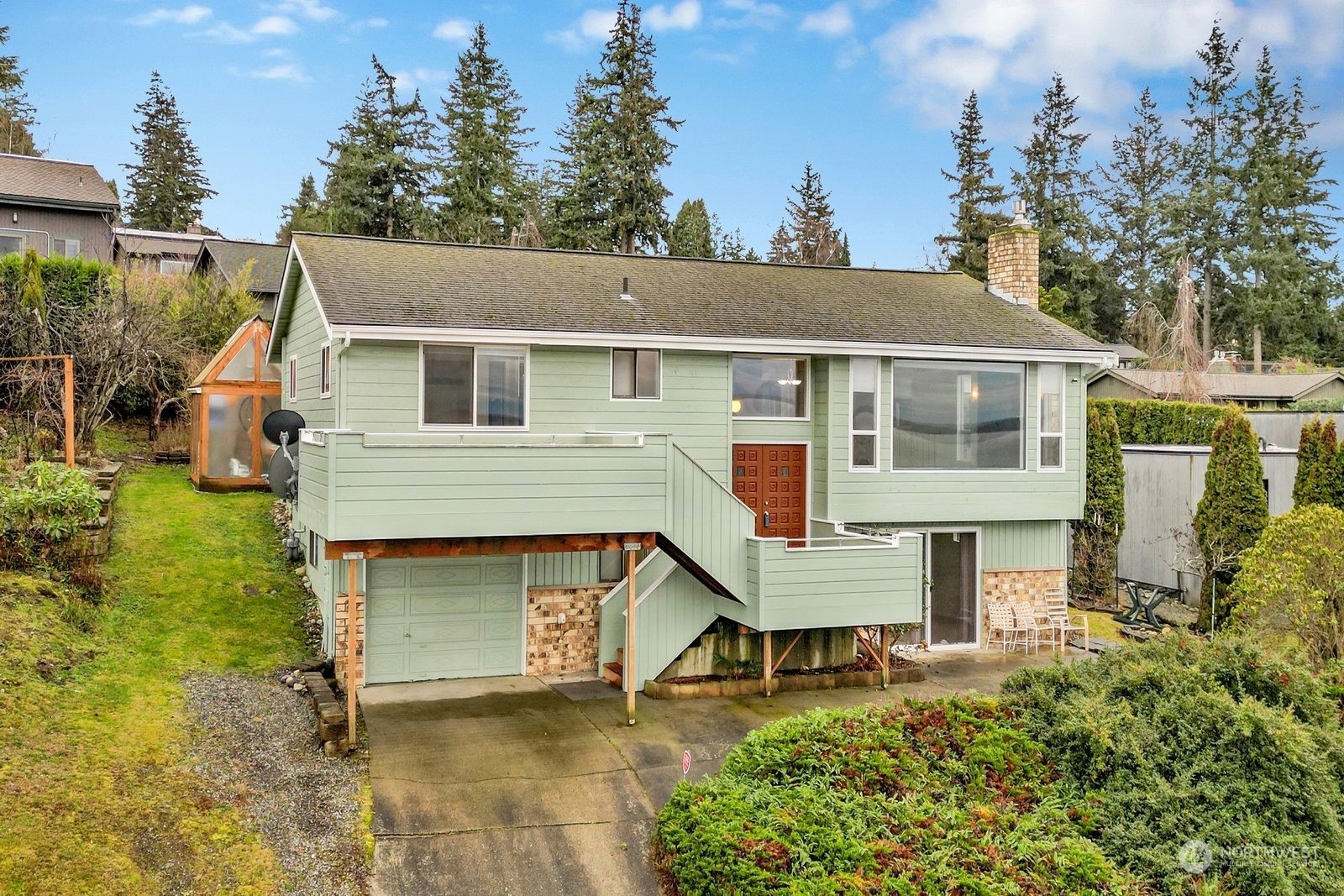 Property Photo: 230 Terrace Place WA 98225