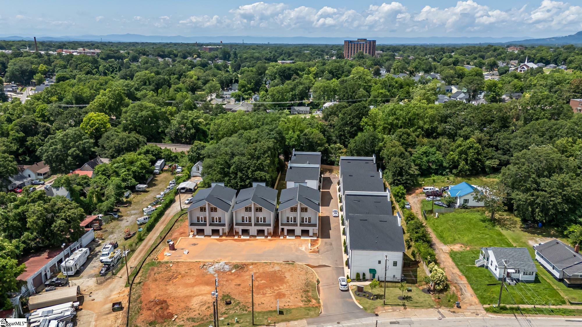 Property Photo: 200 Ackert Way Lot 17 SC 29605
