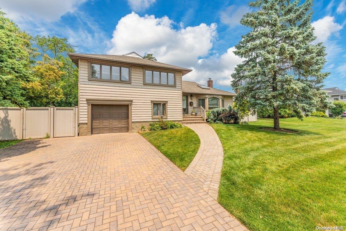 Property Photo:  115 Hunter Ridge Road  NY 11758 