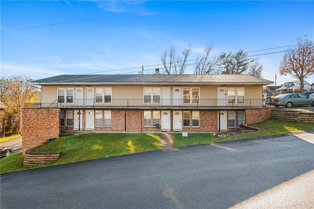 Property Photo:  616 Union  PA 15419 