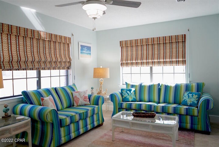 Property Photo: 16810 Junipero Avenue FL 32413