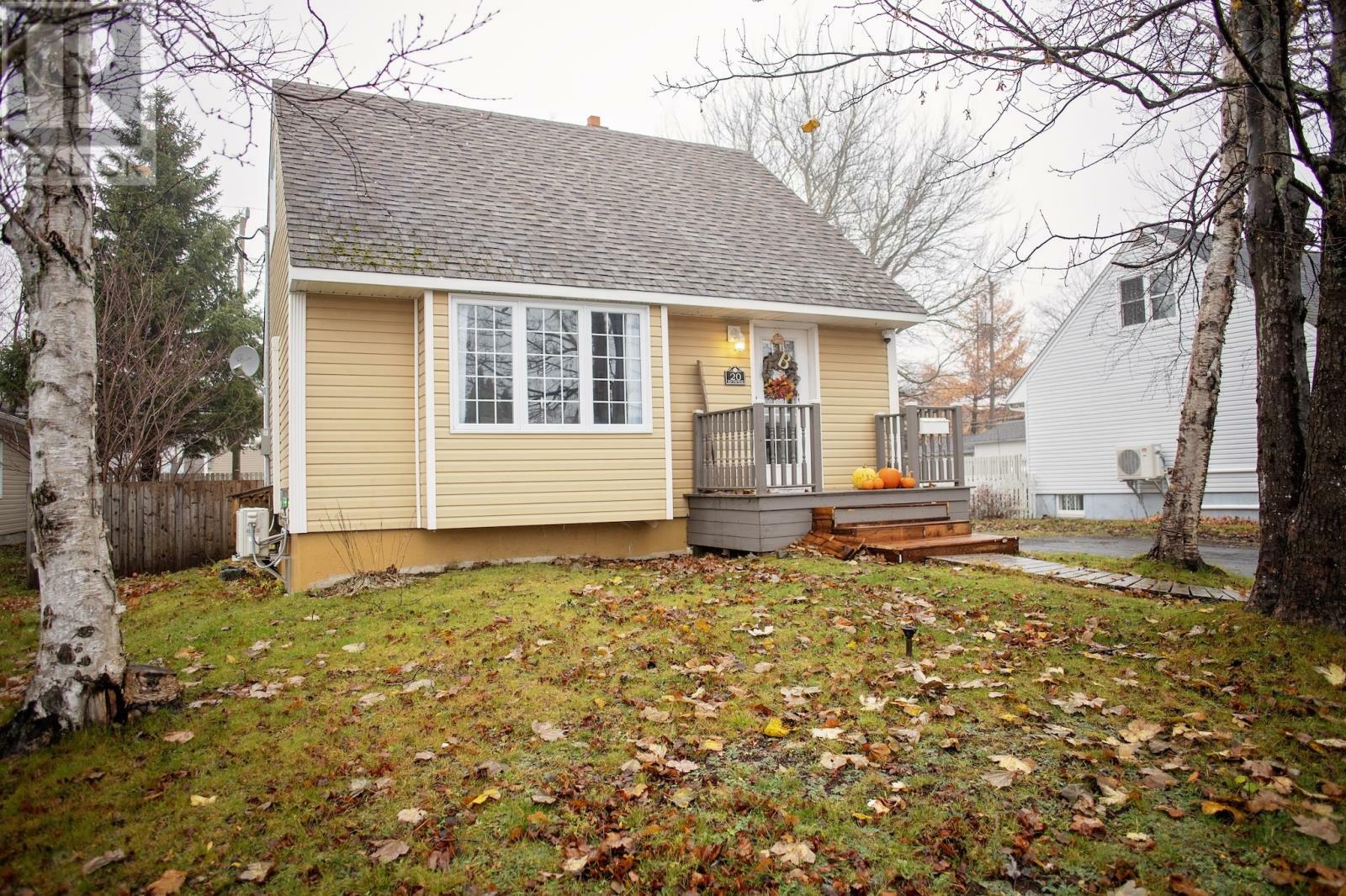 Property Photo:  20 Bowes Street  NL A1V 1E6 