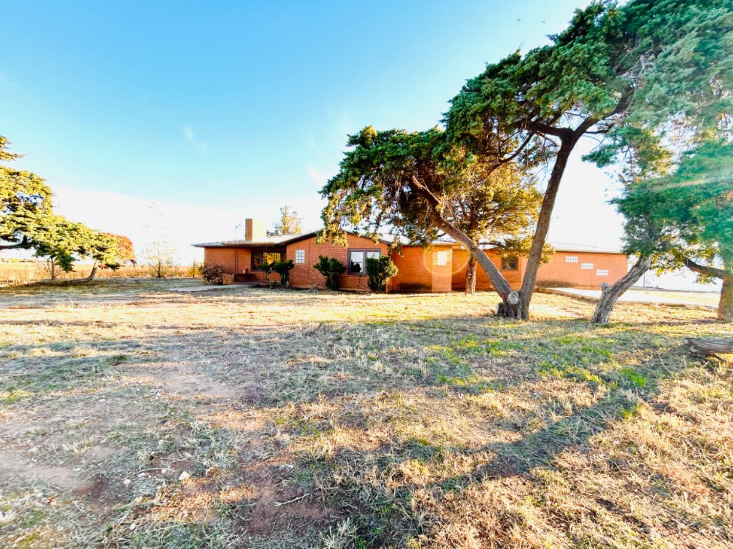 Property Photo: 11802 E Hwy 62 TX 79329