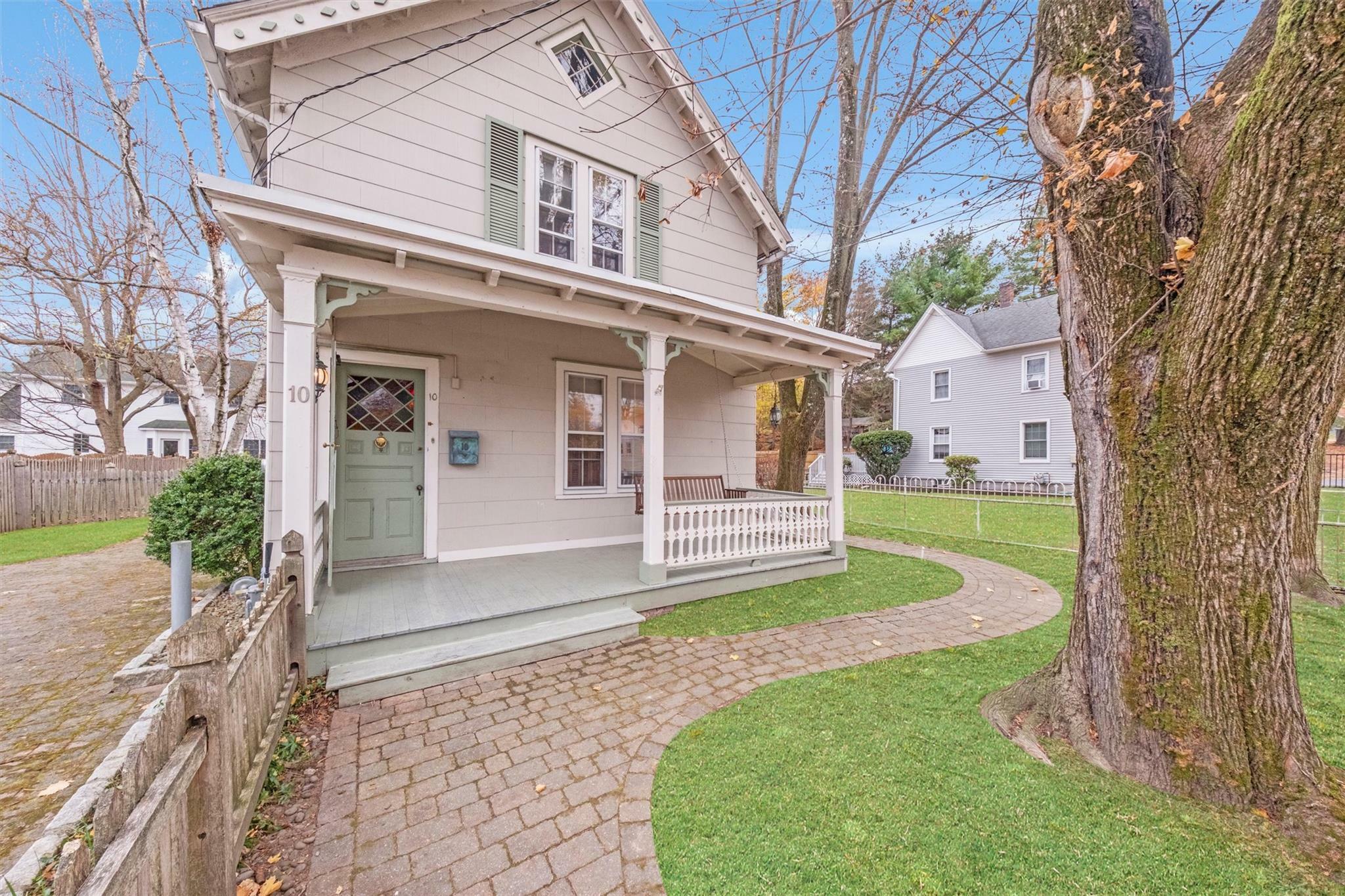 Property Photo:  10 Wood Avenue  NY 12520 