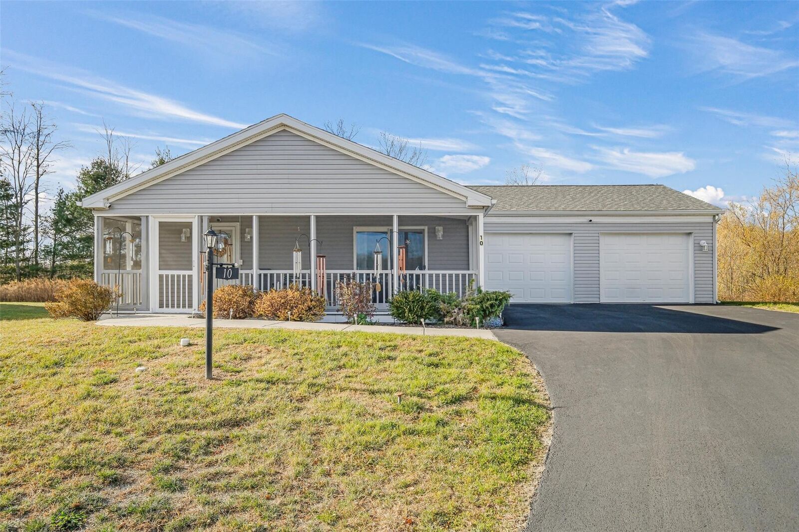 Property Photo: 10 Boca Court NY 12603