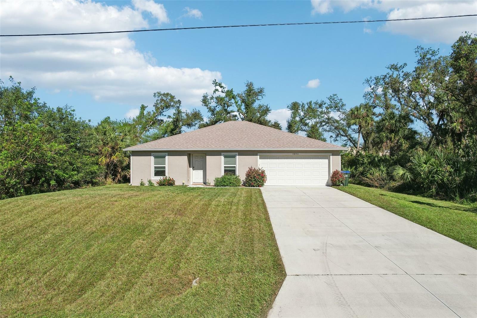 Property Photo:  4890 Laramie Circle  FL 34286 