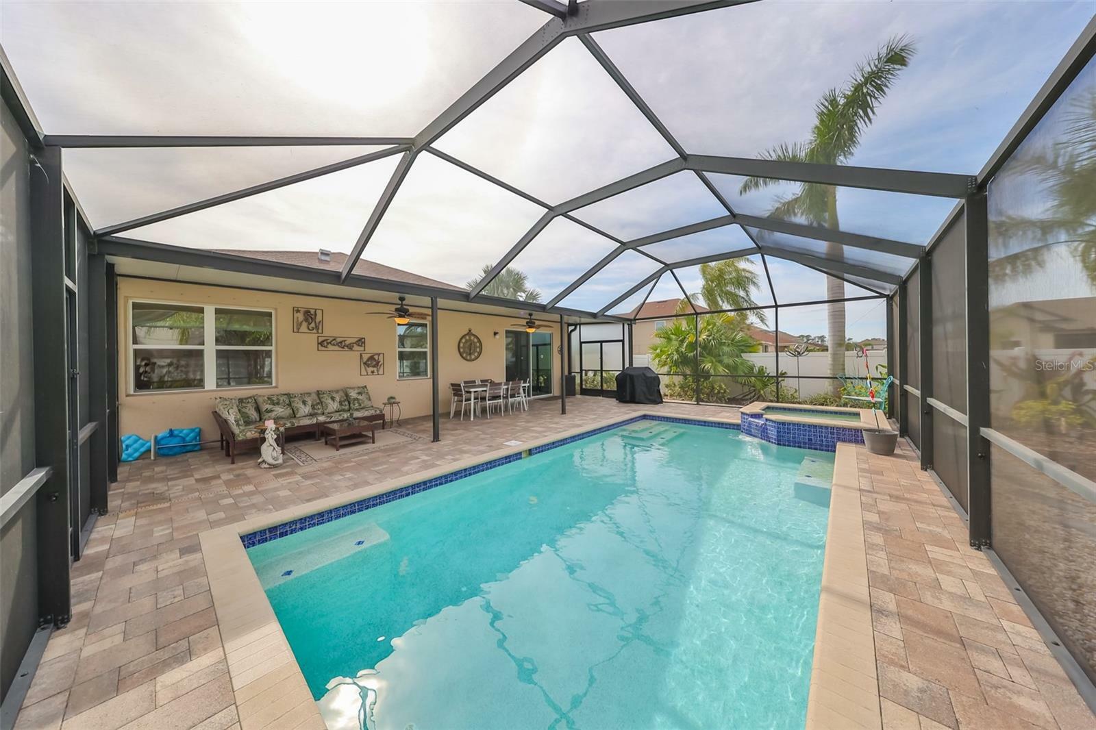 Property Photo:  10632 Aldo Moro Drive  FL 33598 