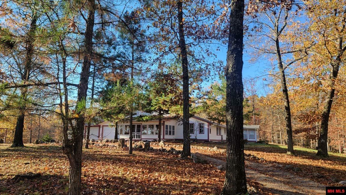 Property Photo: 150 North Woods Court AR 72687