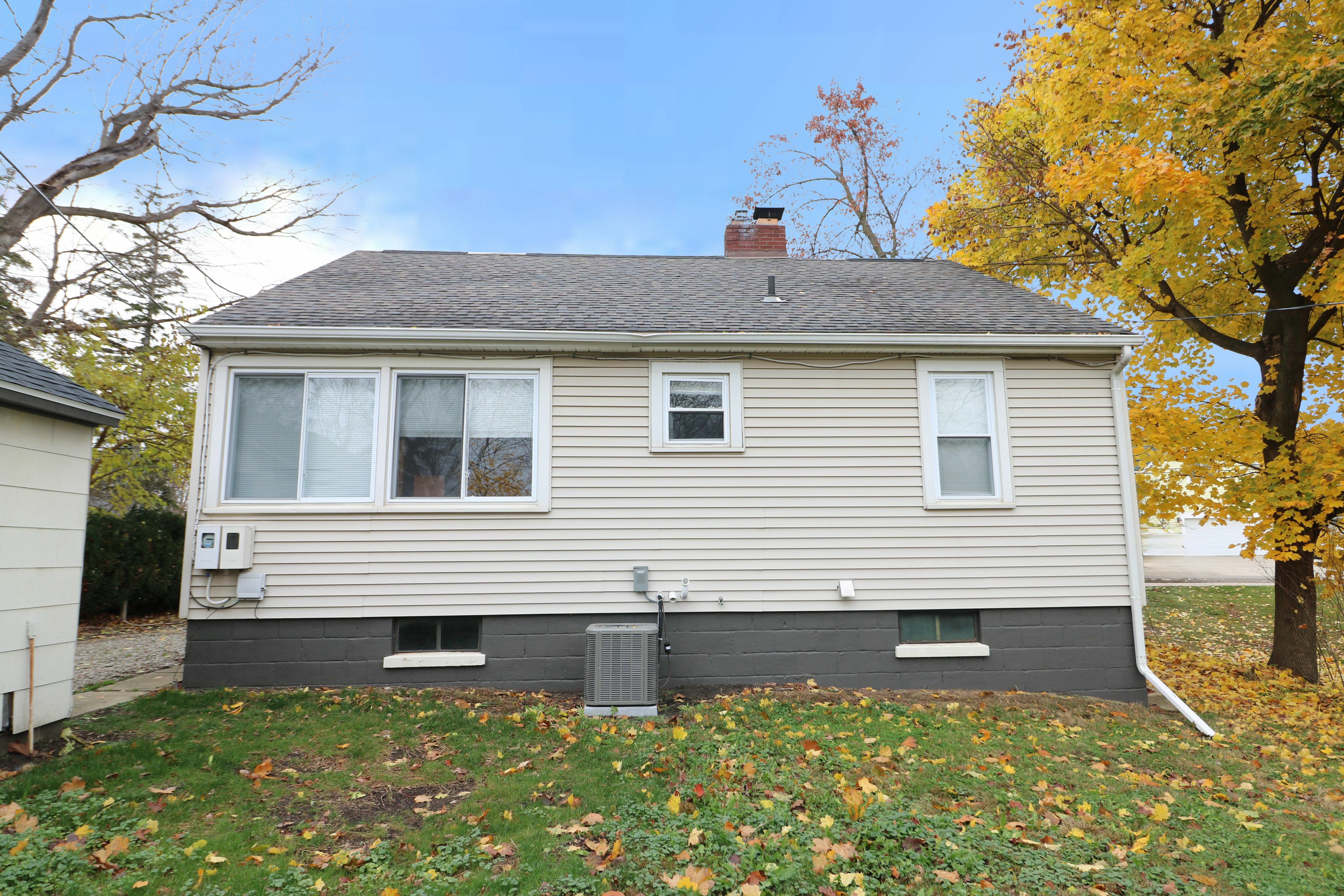 Property Photo:  4226 Banker Street  MI 48461 8954 