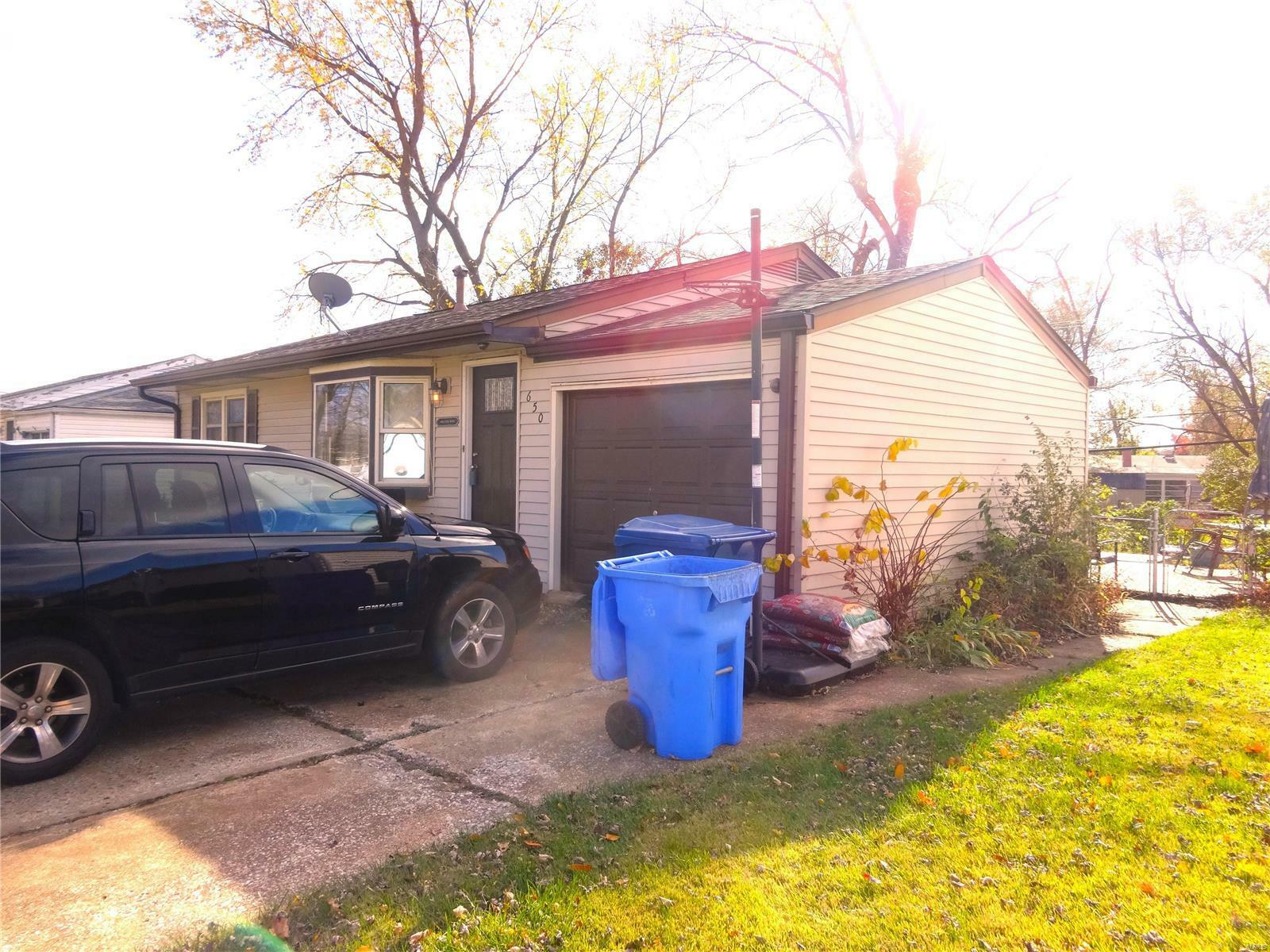 Property Photo:  650 Florland Drive  MO 63031 