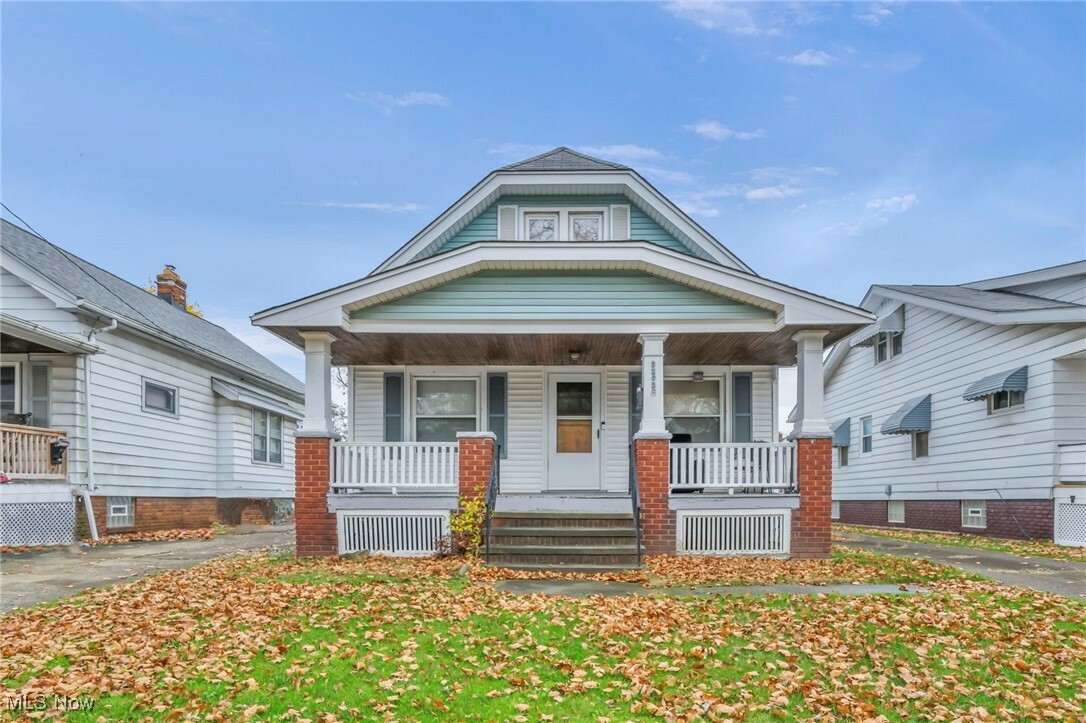 Property Photo:  3202 Hillcrest Avenue  OH 44109 