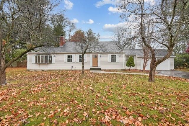 Property Photo:  48 Cynthia Rd  MA 02771 