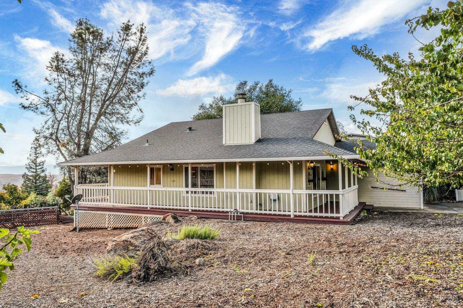 Property Photo:  19207 Ravenhill Road  CA 95467 